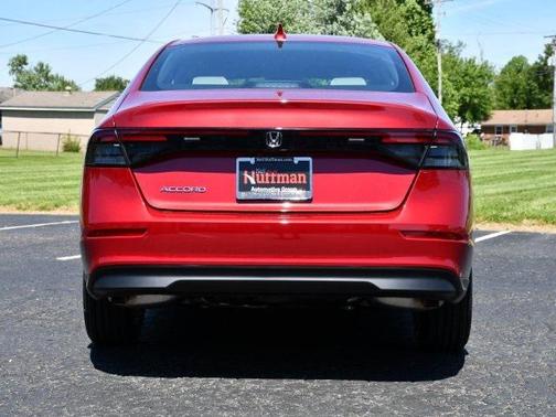 2025 Honda Accord LX 1.5T