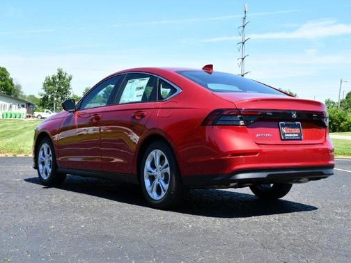 2025 Honda Accord LX 1.5T