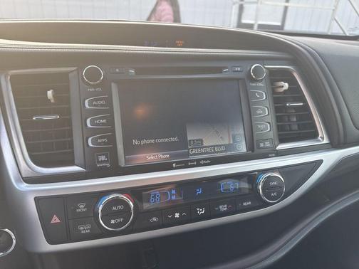 2017 Toyota Highlander Limited Platinum