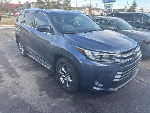 2017 Toyota Highlander Limited Platinum