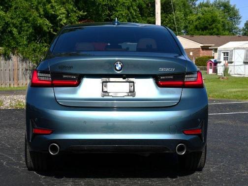 2021 BMW 330 330i