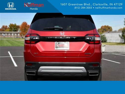 2025 Honda Pilot Touring 8-Passenger