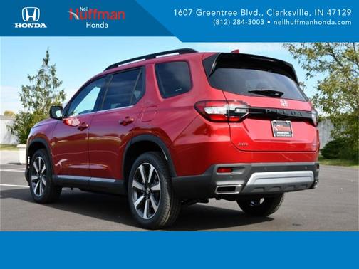 2025 Honda Pilot Touring 8-Passenger