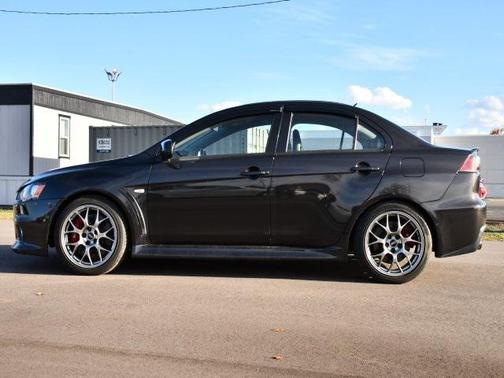 2012 Mitsubishi Lancer Evolution MR