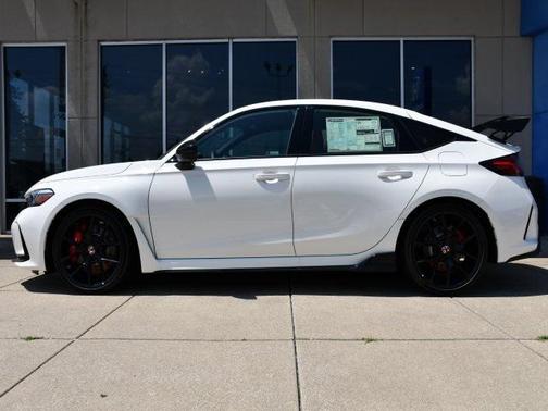 2025 Honda Civic Type R Base