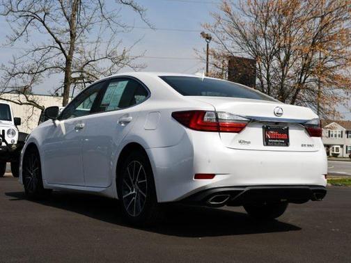 2016 Lexus ES 350 Base