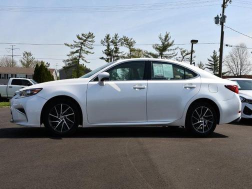2016 Lexus ES 350 Base