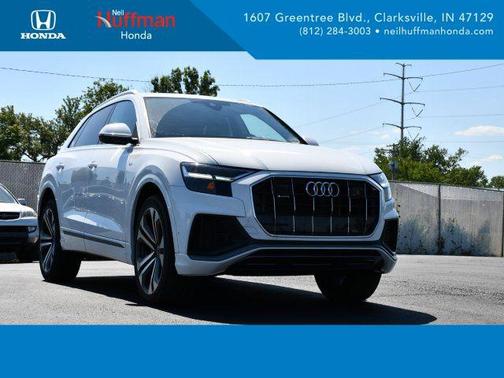 Carrara White 2022 Audi Q8 55 Premium Plus