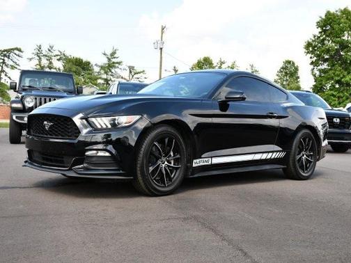 2017 Ford Mustang V6