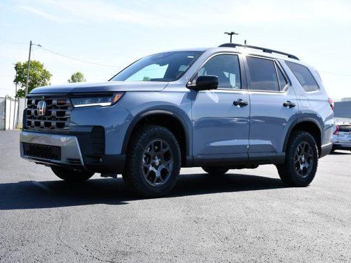 Sonic Gray Pearl 2026 Honda Pilot TrailSport