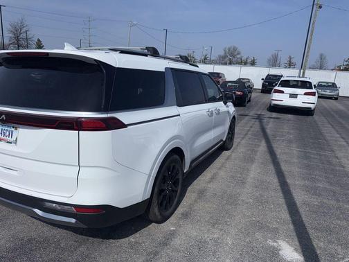 2024 Kia Carnival SX Prestige