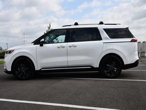 2024 Kia Carnival SX Prestige