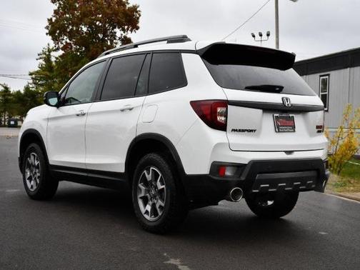 2023 Honda Passport AWD TrailSport