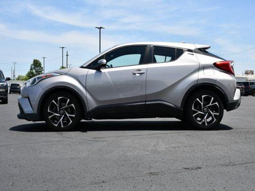 Silver Knockout Metallic 2018 Toyota C-HR XLE Premium