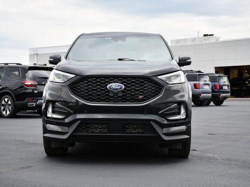 Agate Black Metallic 2019 Ford Edge ST