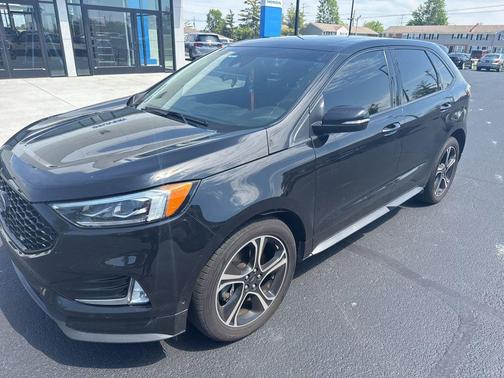 Agate Black Metallic 2019 Ford Edge ST