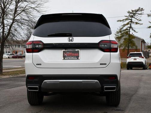 2026 Honda Pilot Touring 8-Passenger