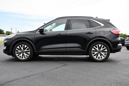 Agate Black Metallic 2020 Ford Escape Titanium