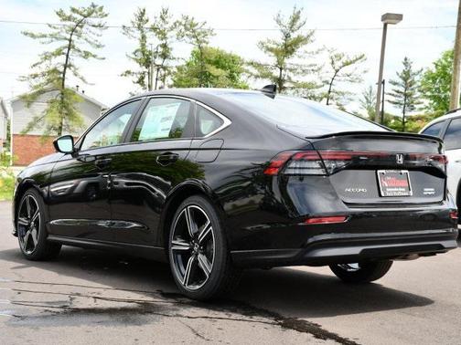 2025 Honda Accord Hybrid Base