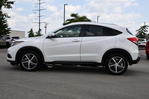 Platinum White Pearl 2022 Honda HR-V EX