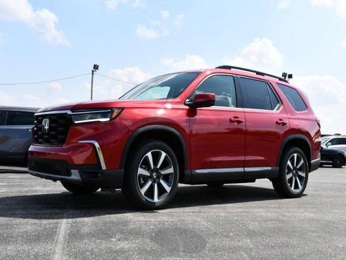 2025 Honda Pilot Touring 8-Passenger