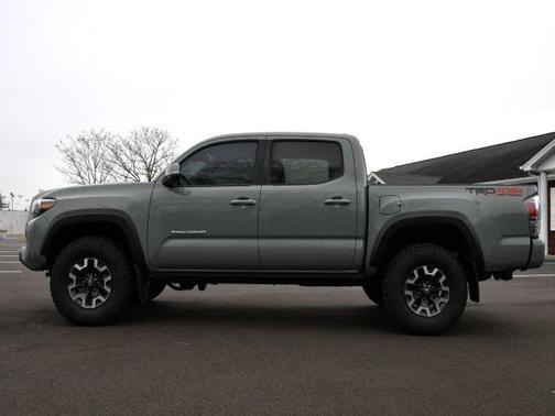 2023 Toyota Tacoma TRD Sport