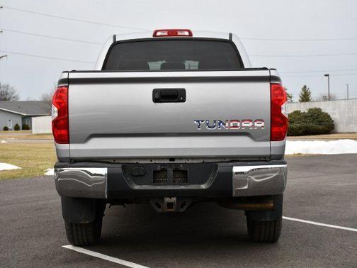 2016 Toyota Tundra SR5