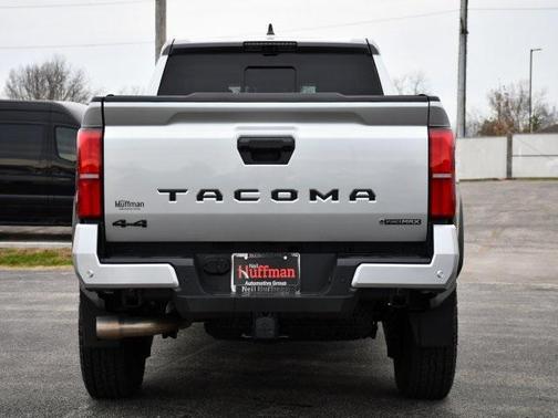 2024 Toyota Tacoma TRD Off Road