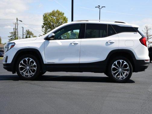 Summit White 2019 GMC Terrain SLT