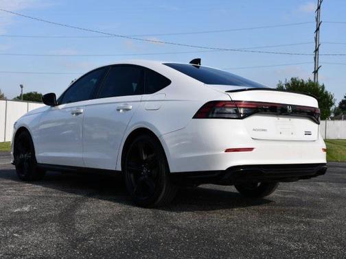 2023 Honda Accord Hybrid Base
