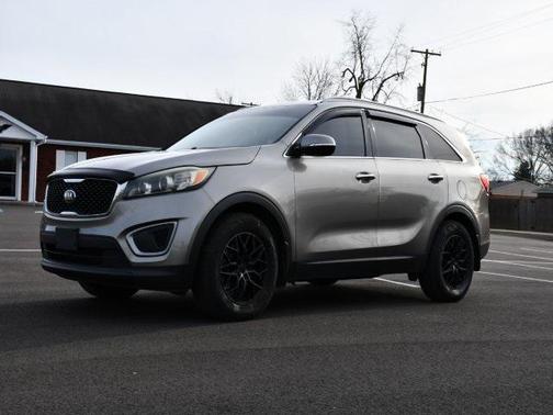 2016 Kia Sorento LX
