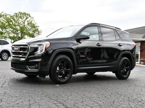 2022 GMC Terrain AWD AT4