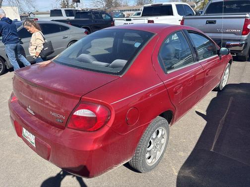 2005 Dodge Neon SXT