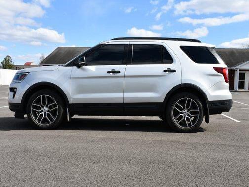 2019 Ford Explorer Sport