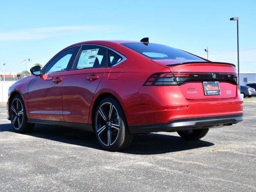 2025 Honda Accord Hybrid Base