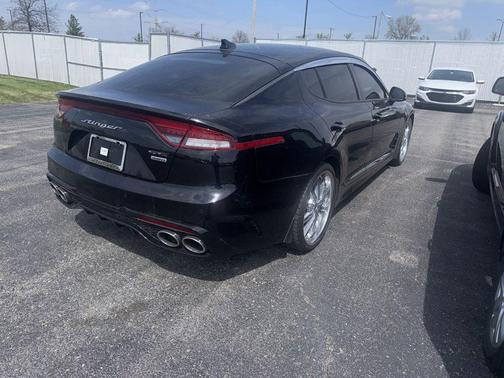 Aurora Black 2022 Kia Stinger GT-Line