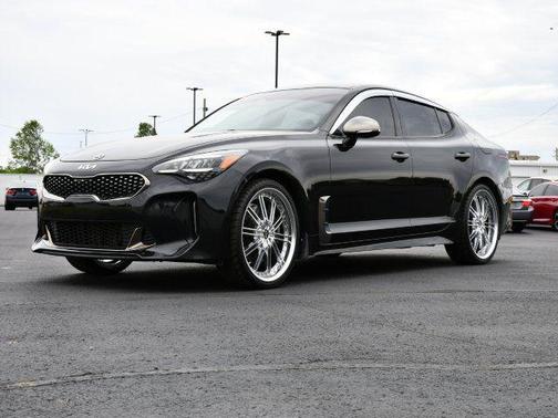 Aurora Black 2022 Kia Stinger GT-Line