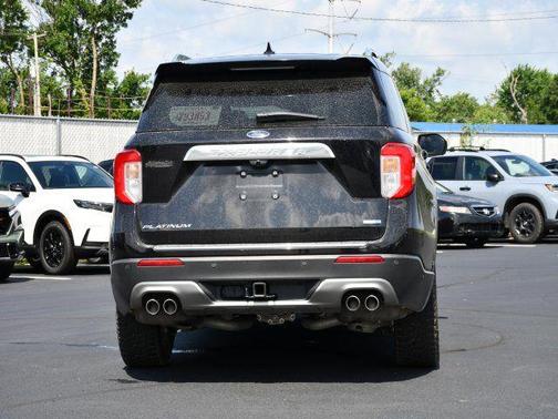 Agate Black Metallic 2020 Ford Explorer Platinum