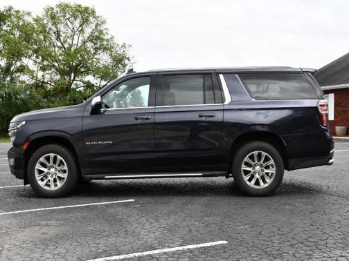 2022 Chevrolet Suburban Premier