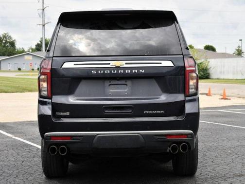 2022 Chevrolet Suburban Premier