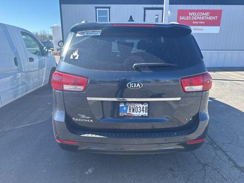 2017 Kia Sedona LX