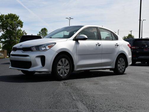 Silky Silver 2019 Kia Rio LX