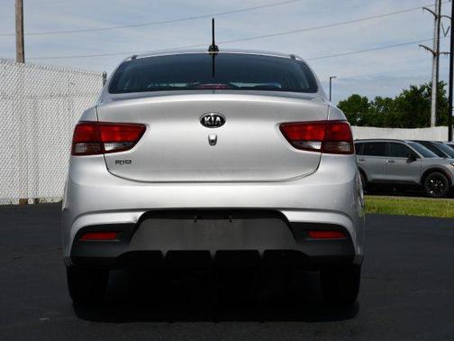Silky Silver 2019 Kia Rio LX