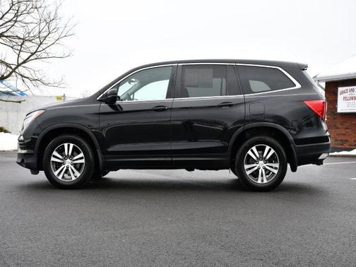 2016 Honda Pilot EX