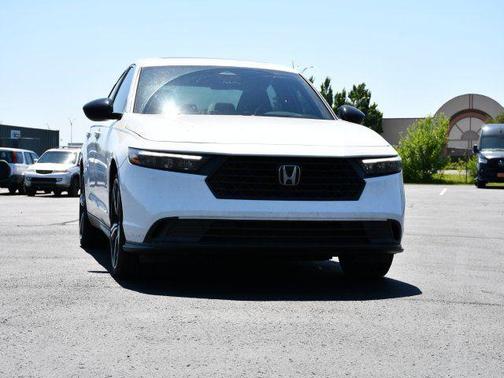 Platinum White Pearl 2024 Honda Accord Hybrid Sport