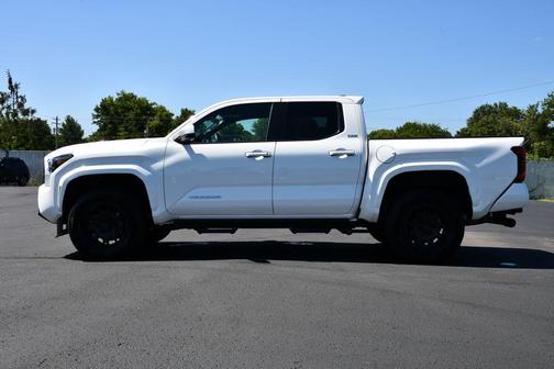Ice Cap 2025 Toyota Tacoma SR5
