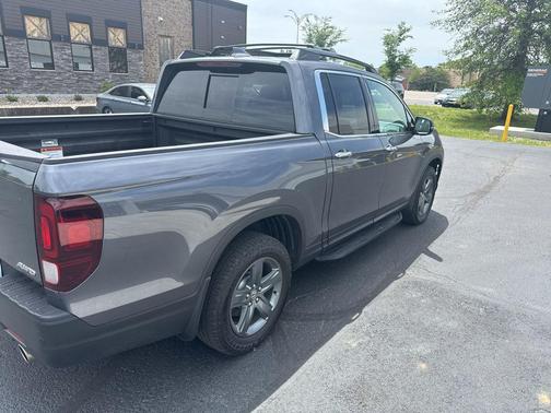 Modern Steel Metallic 2023 Honda Ridgeline RTL-E