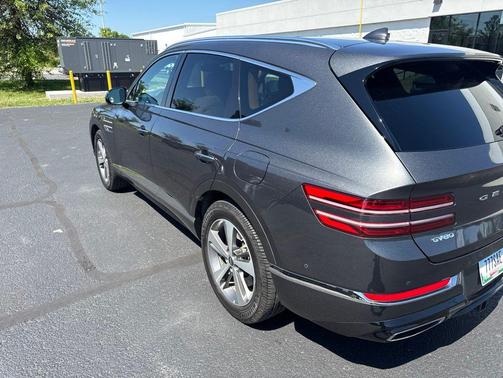 Himalayan Gray 2022 Genesis GV80 2.5T