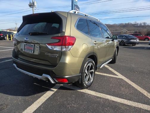 2022 Subaru Forester Touring