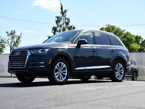 Night Black 2017 Audi Q7 2.0T Premium